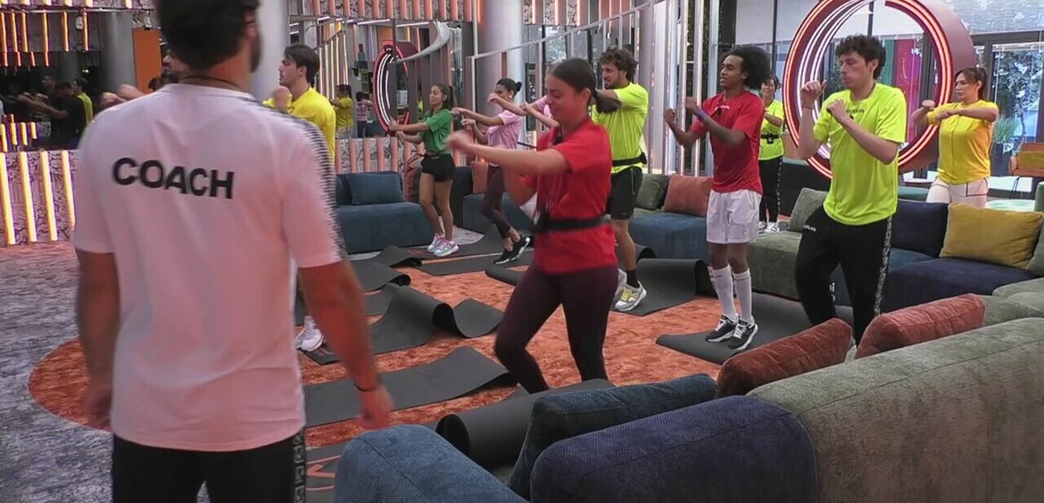 Omer Elomari guida l'allenamento settimanale