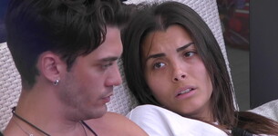 Un lungo confronto tra Grazia Kendi e Jonas Pepe