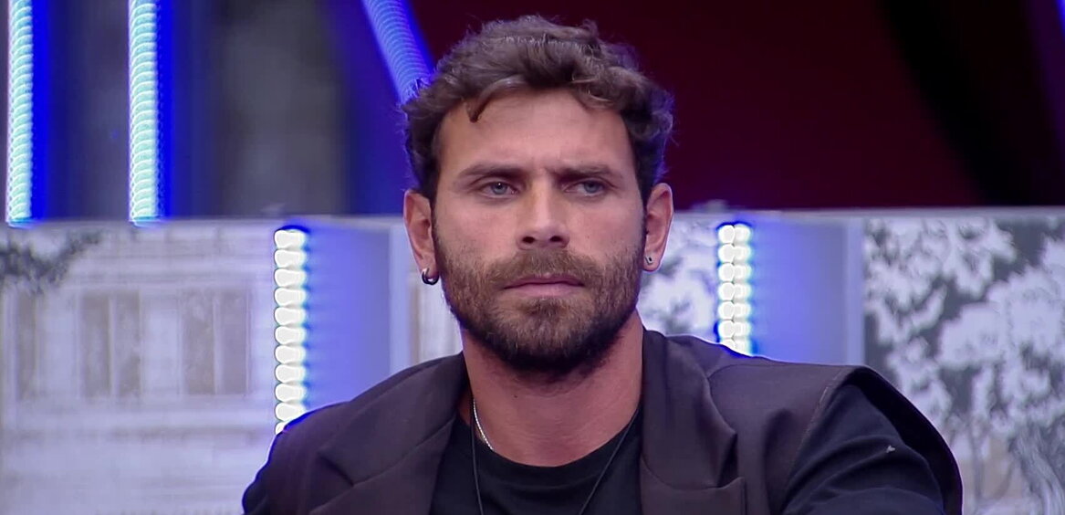 Il duro scontro tra Domenico e Jonas 