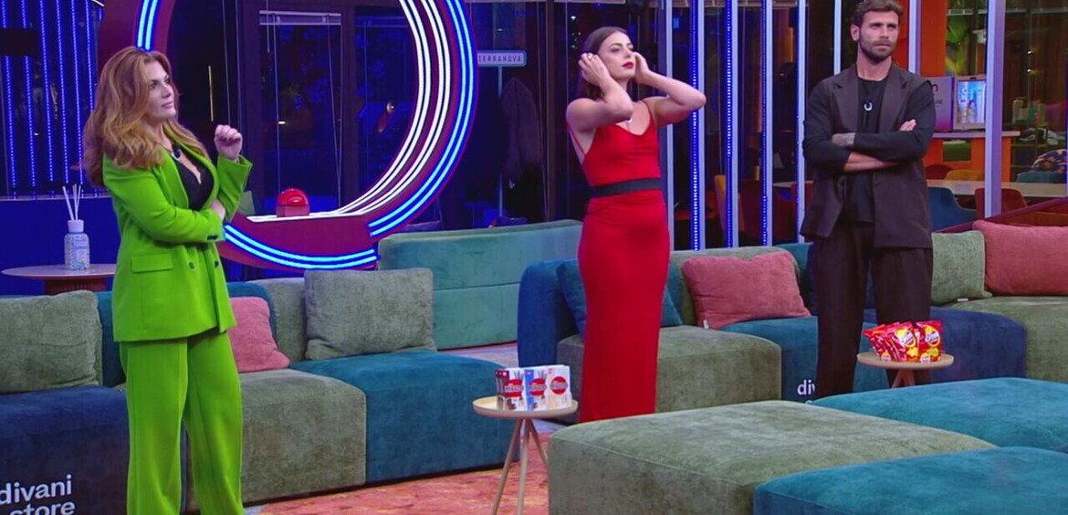 Valentina e lo scontro prima dell'ingresso in Casaà