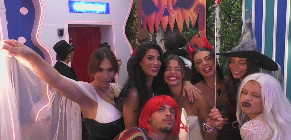 Che la notte di Halloween abbia inizio!à