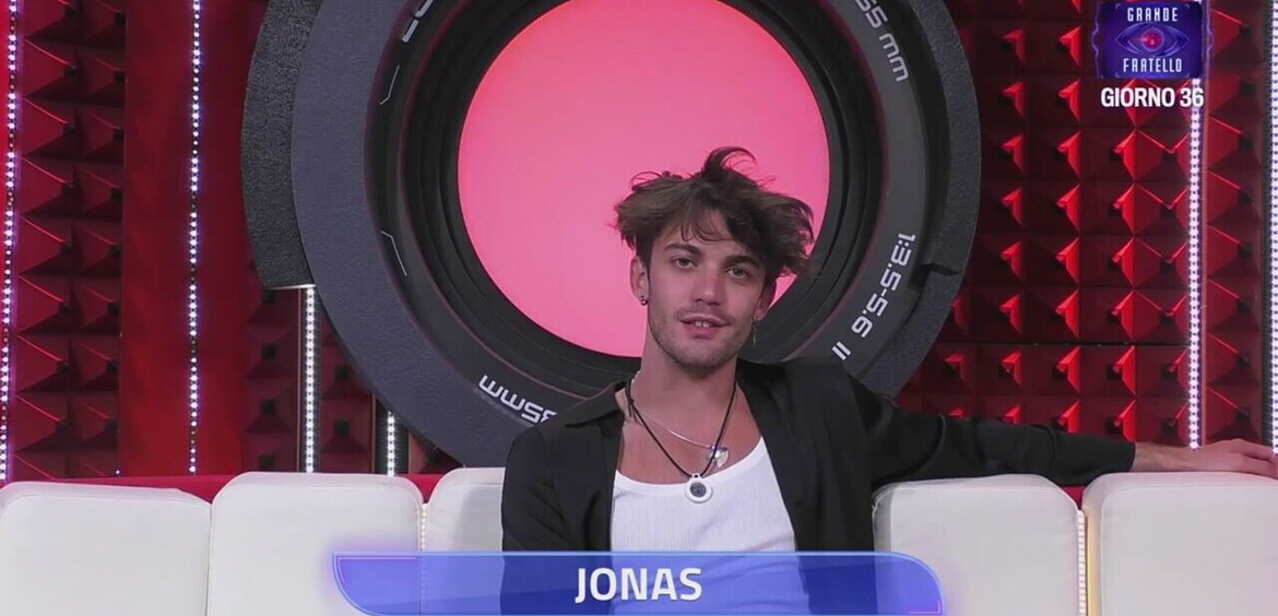 Giorno 36, Italia 1 ore 13:00à