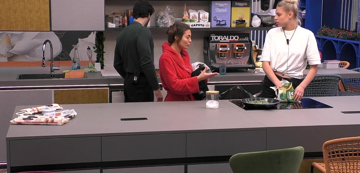 Scontro in cucina tra Grazia e Giulia&nbsp;