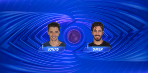 Il primo duello dei finalisti al televoto 