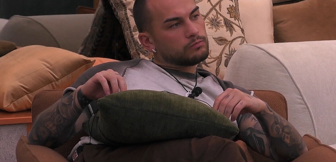 Le lacrime di Raul: il racconto del rapporto con il padre e  il fratello