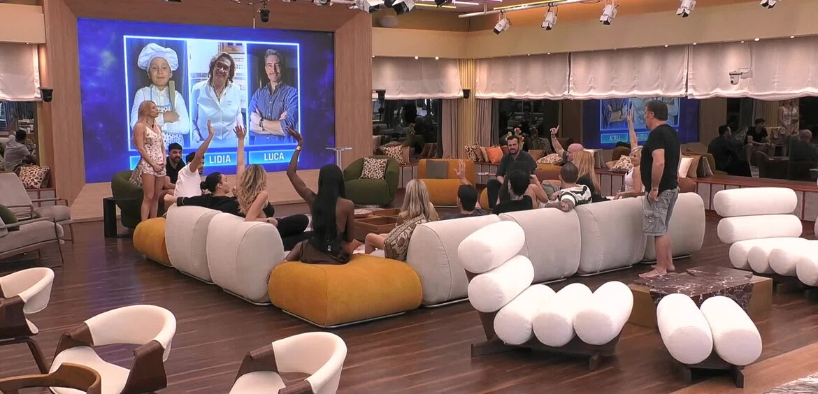 I VIP scelgono un personal shopper per la prima spesa settimanale