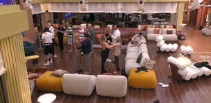 Raimondo apre le danze: prima lezione di valzer