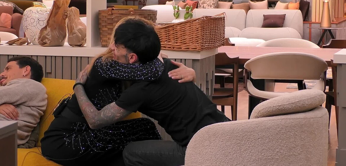 I consigli e le parole di conforto di Adriana per GionnyScandal&agrave;