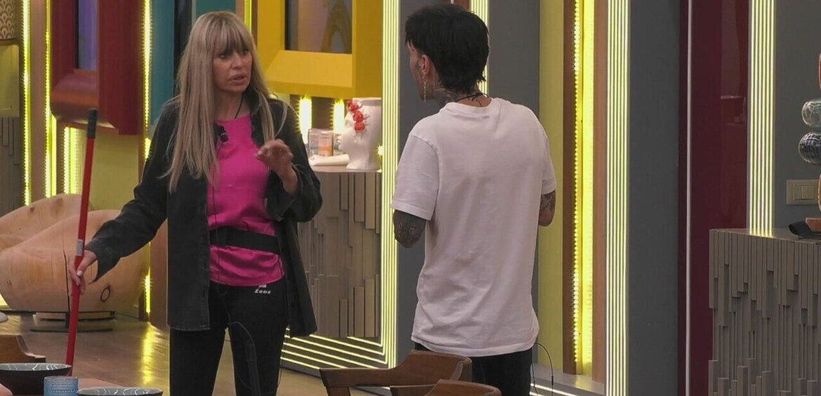 Alessandra a GionnyScandal: 