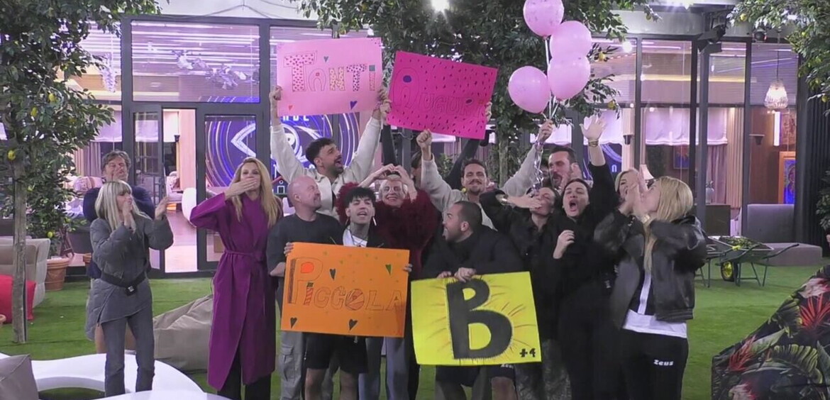 Auguri e brindisi per la figlia di Renato&agrave;