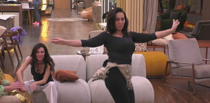 L'esibizione di Francesca: la danza del ventre