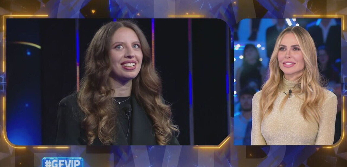 Clarissa, la figlia di Alessandra Mussolini&agrave;