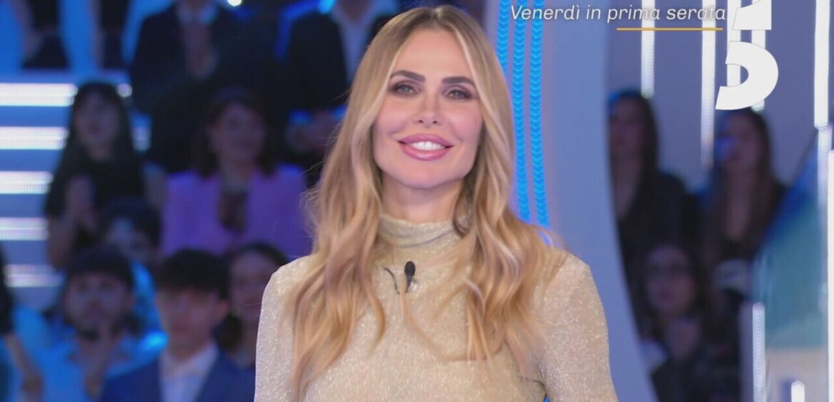 Nuovo appuntamento con Grande Fratello VIP: venerdì 3 aprile in prima serata&agrave;