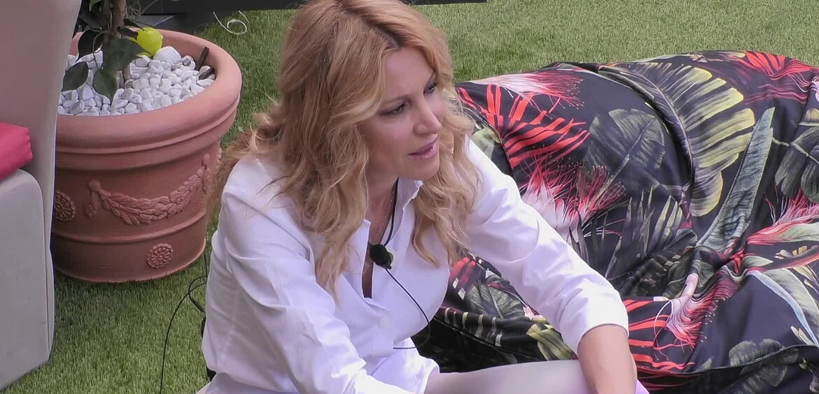 Adriana dubita di Francesca