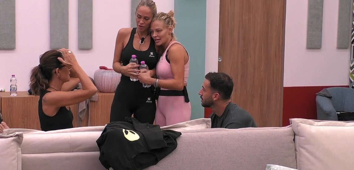 Il chiarimento tra Giulia e Federica