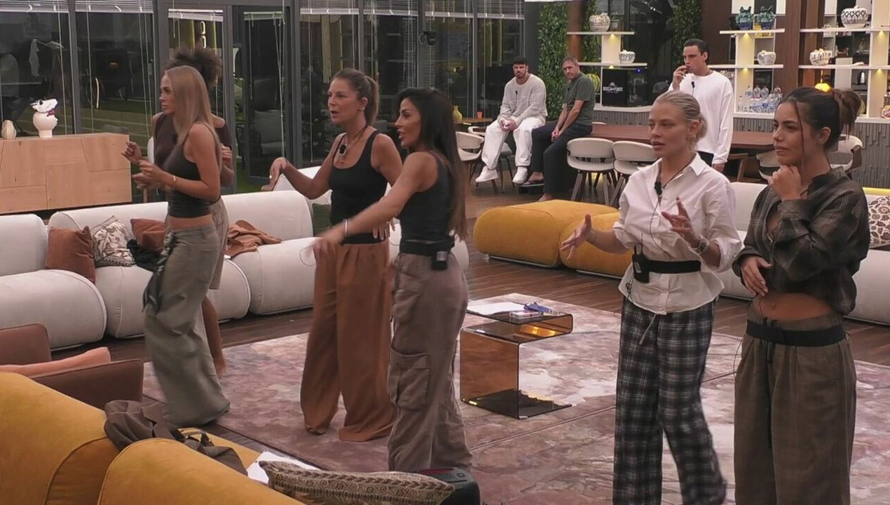 I VIP si mettono al lavoro sulle coreografie&agrave;