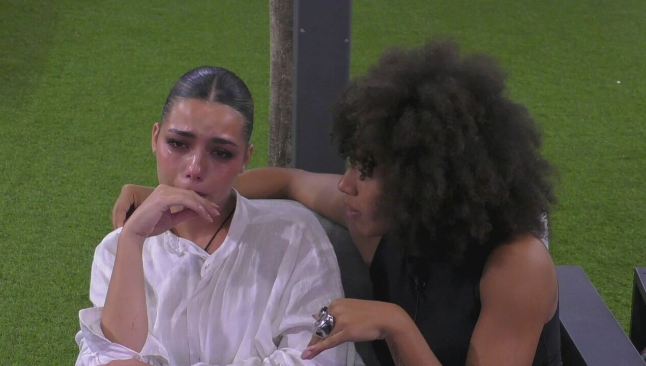 Le lacrime di Piera per il suo fidanzato&agrave;