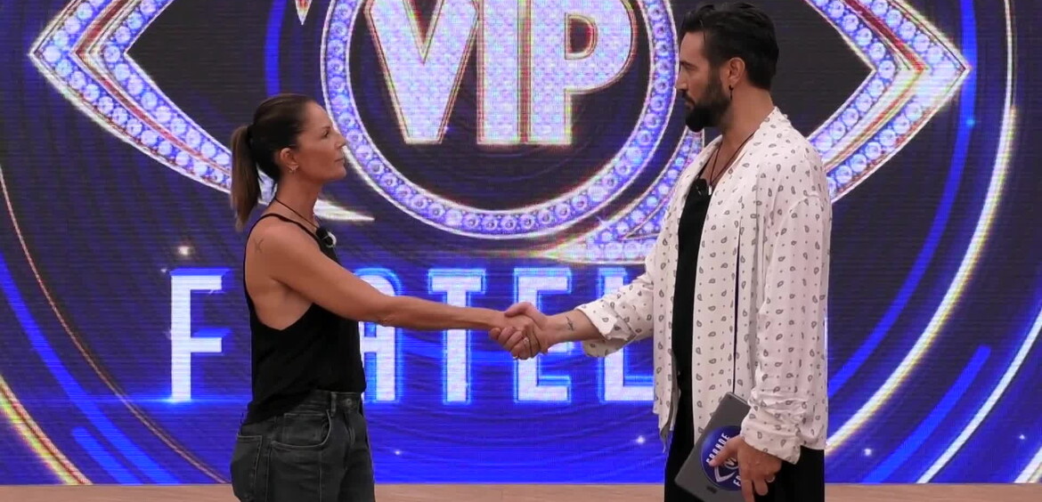 Grande Fratello sfida Alex e Marina: li aspetta una performance di coppia