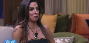 La poltrona che scotta: Guendalina Tavassi sotto accusa