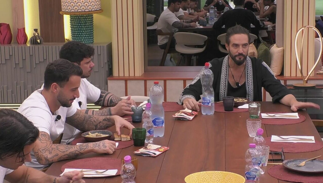 I VIP si organizzano per le riprese del vertical drama&agrave;