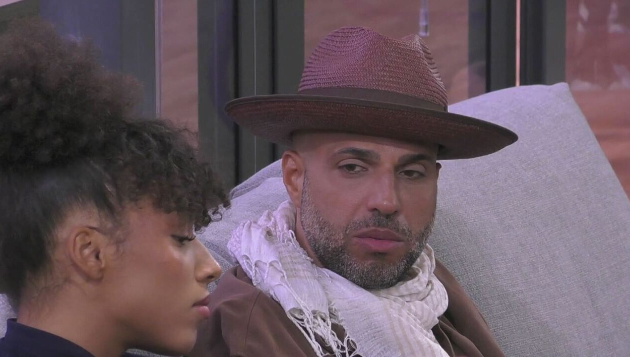 Il dispiacere di Jonathan e il confronto con Giacomo&agrave;