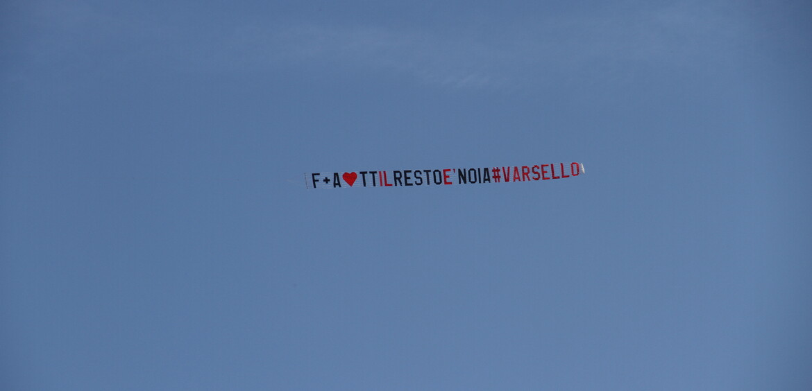 I fan celebrano l'amicizia tra Varsi e Federica