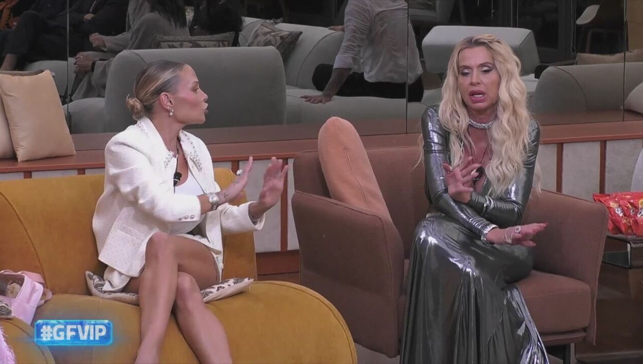 Uno scontro in diretta tra Giulia Provvedi e Valeria Marini&agrave;