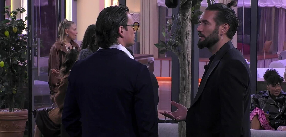 Alex e Varsi si confrontano dopo la puntata
