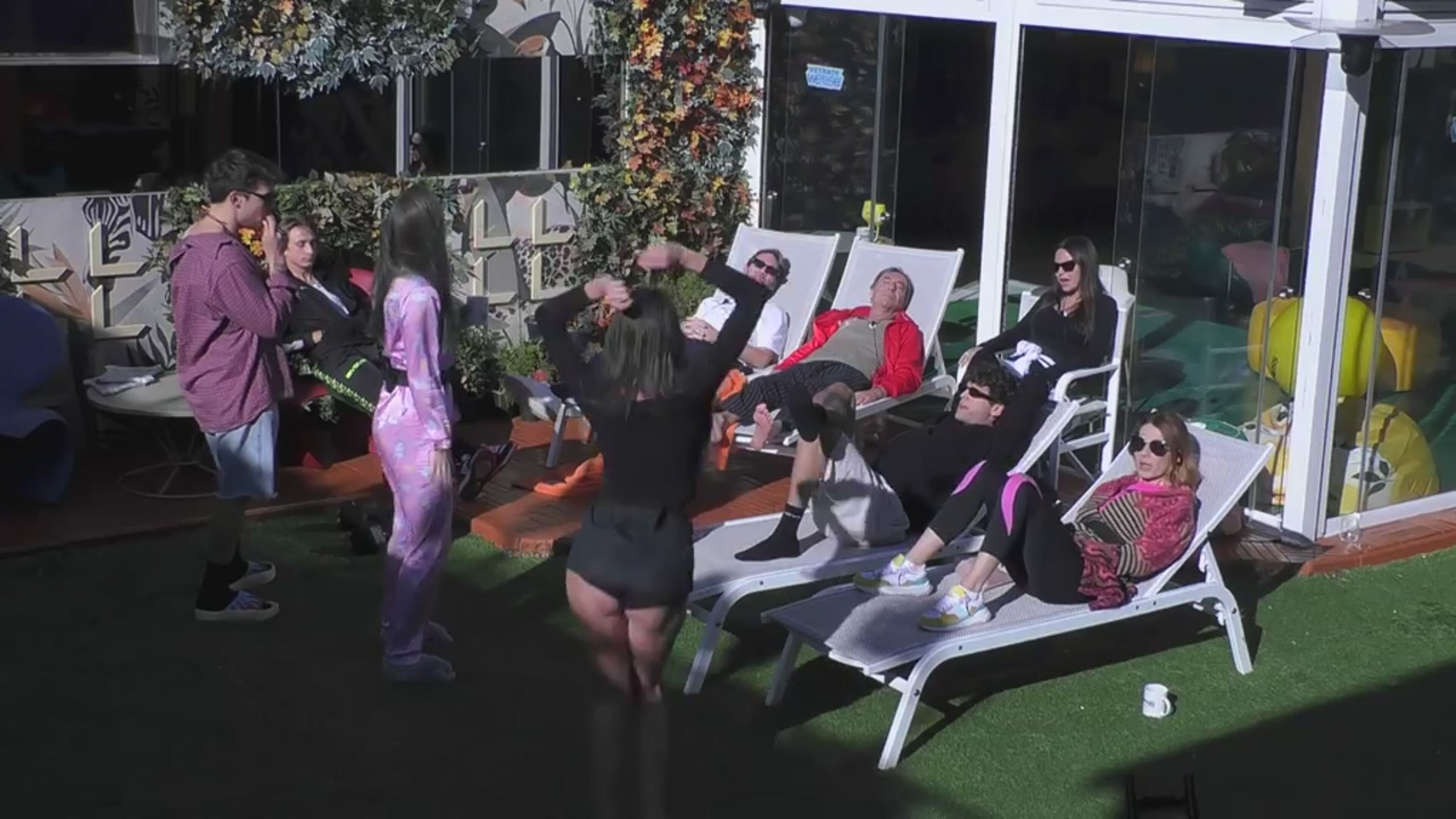 Un Risveglio Musicale Per I Vipponi Grande Fratello VIP GFVIP 7